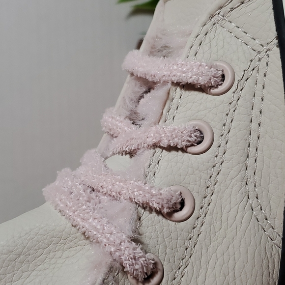 Converse Run Star Hike Hi "Cozy Club "Platform Unisex  Womens sz 169550C - Picture 10 of 14